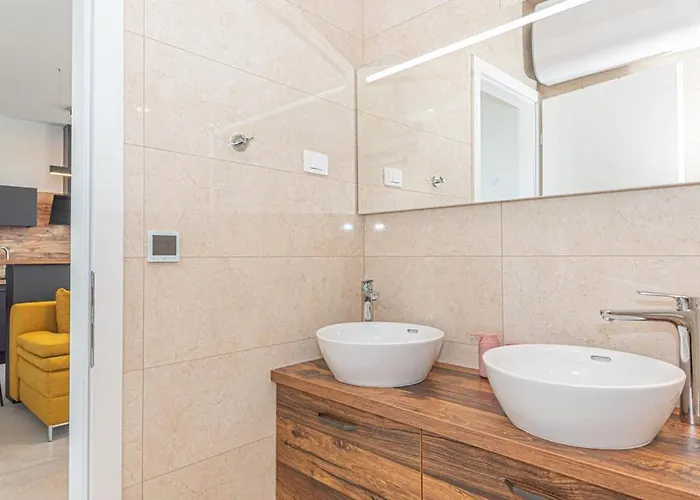 Murter - Jezera Luxury Apartments