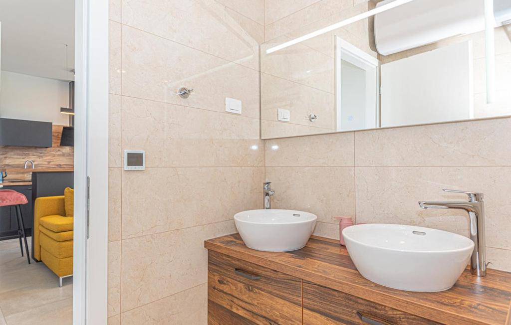 Murter - Luxury Apartment